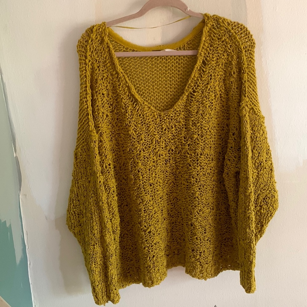 Free People Sweater - runs big